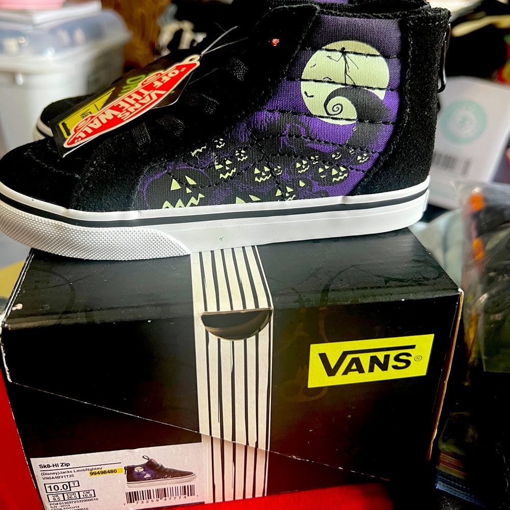 Sk8-Hi Zip Disney Nightmare Before Christmas Vans